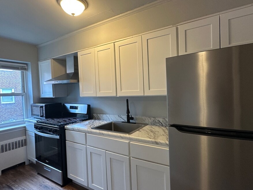 One bed- East Lansdowne