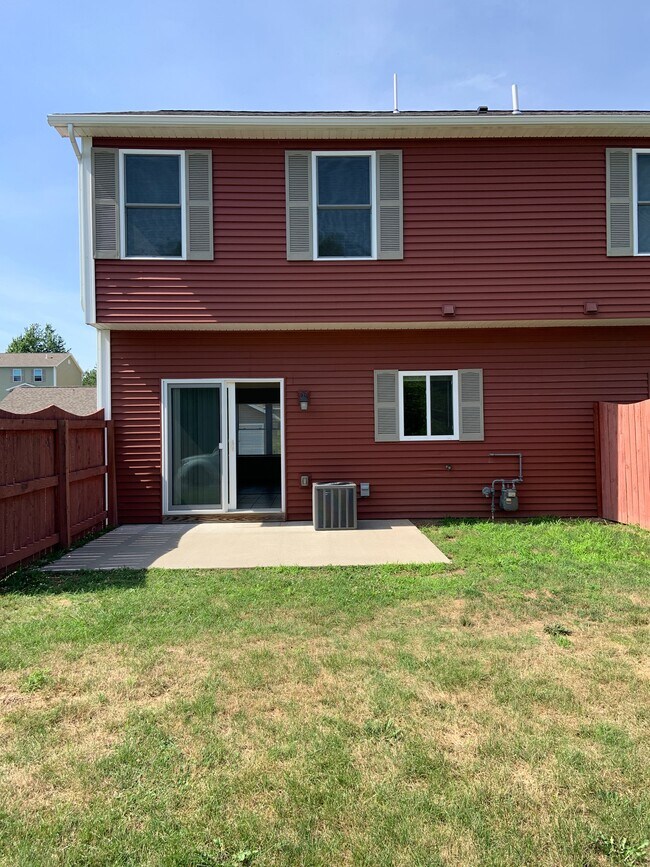 204 Betsinger Rd unit 63, Sherrill, NY 13461 - photo 3