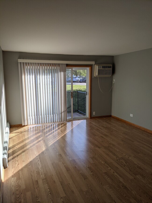 9986 S 84th Terrace unit 9986 S 84th Ter  32, Palos Hills, IL 60465 - photo 3