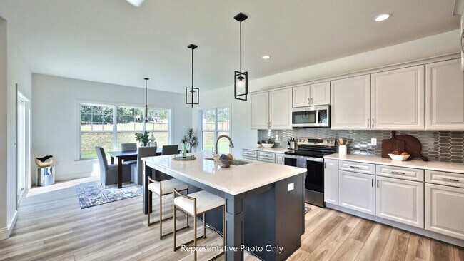 130 S Mountain Dr, Carlisle, PA 17013 - photo 5