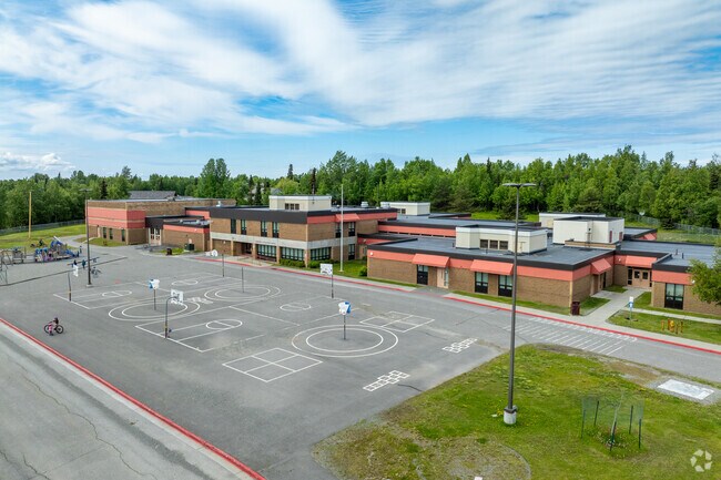 Bayshore/Klatt students might attend Bayshore Elementary School, rated an A by Niche.