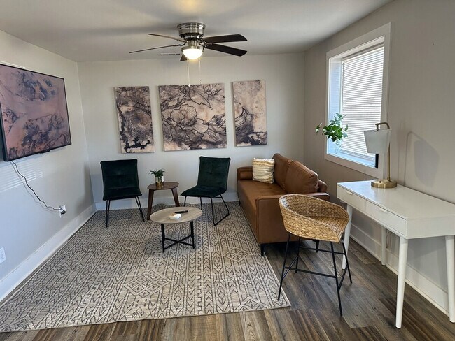 9 Cedar Lane Rd unit ID1234769P, Greenville, SC 29601 - photo 2