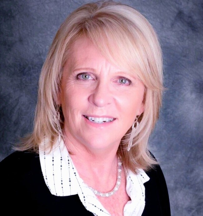 Denise Atwood, Real Estate Agent in Portage, MI