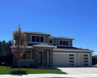 410 W 20th Way, La Center, WA 98629