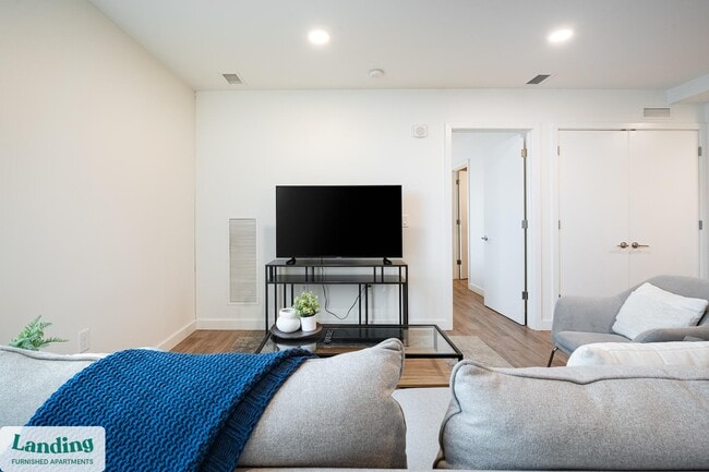 310 Gratiot Ave unit 609, Detroit, MI 48226 - photo 2