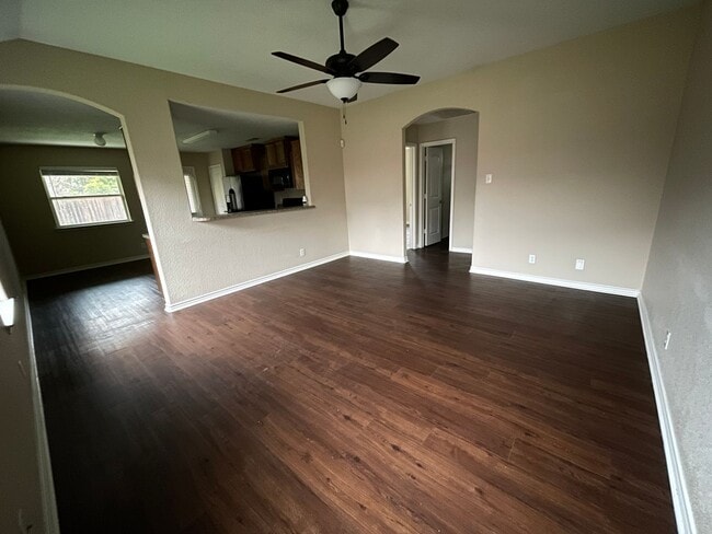 2903 Montague County Dr, Killeen, TX 76549 - photo 2