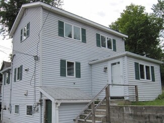 29 Curve St, Framingham, MA 01702