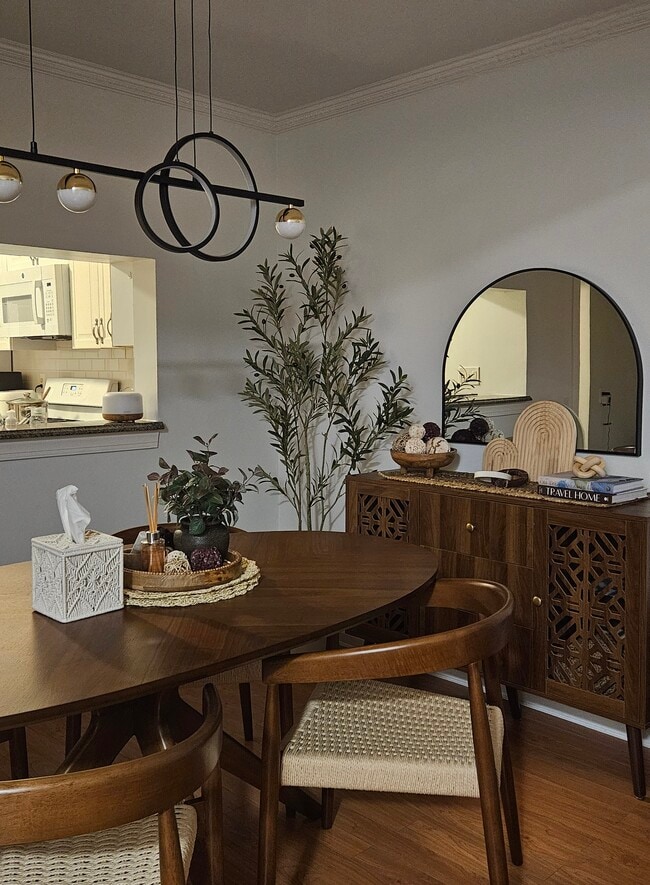 6535 Cypress Point Rd, Alexandria, VA 22312