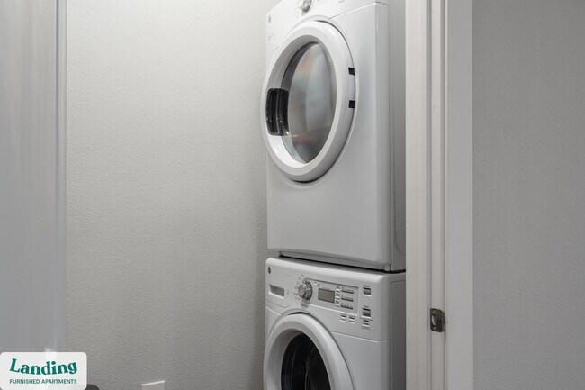 4300 Cromwell Dr unit 5109, Kyle, TX 78640 - photo 5