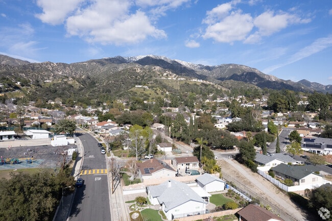 Mount Lukens, the highest peak of Los Angeles, is viewable from Tujunga.