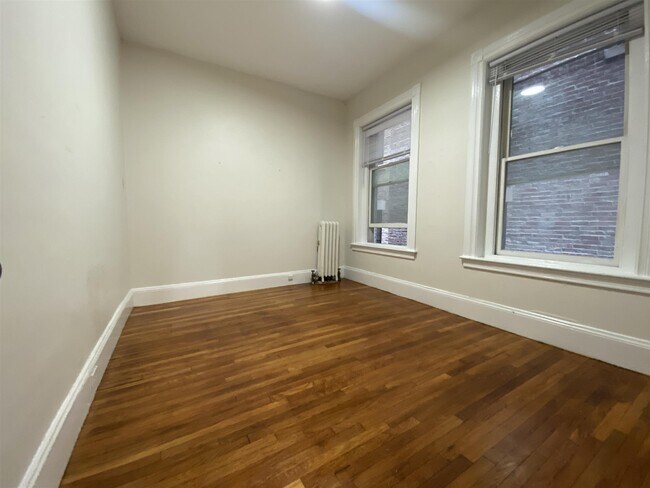 910 Massachusetts Ave unit 1, Cambridge, MA 02139 - photo 6