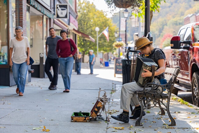 Residents of Murray Hill enjoy walking around its vibrant downtown.