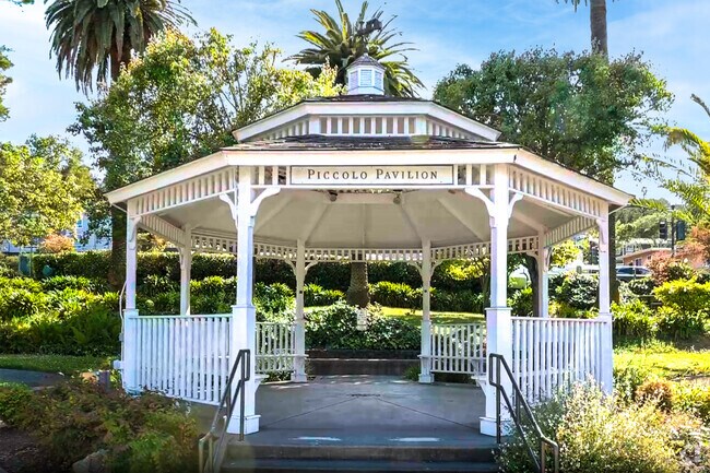 Corte Madera Community Foundation hosts a summer concert series at Piccolo Pavilion.