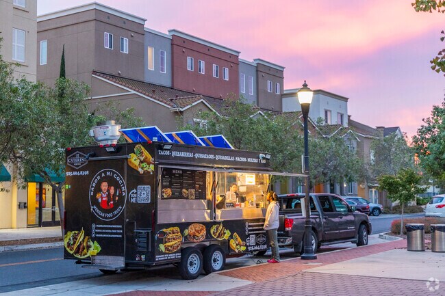 Eats & Beats continues well into the evening in Downtown Pittsburg.