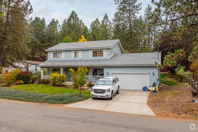 Post Falls is well-suited for families, with good schools and safe neighborhoods.