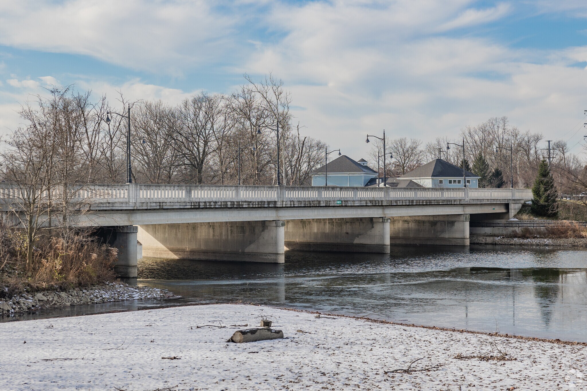 Shoaff Park in Fort Wayne is easily accessible and a quick commute.