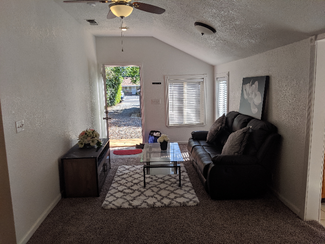 7529 Walnut Dr, Citrus Heights, CA 95610