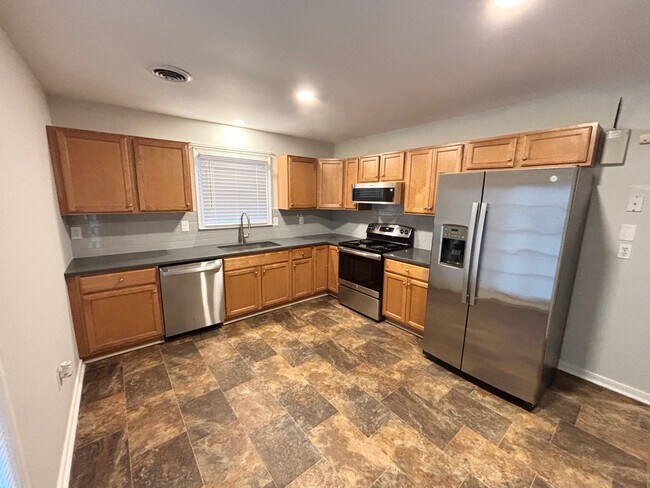 4317 Laurel Oak Rd, North Chesterfield, VA 23237 - photo 4