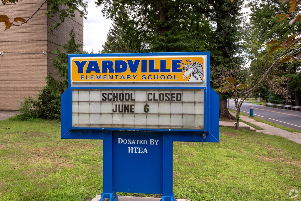 Yardville Elementary School in the Yardville neighborhood.