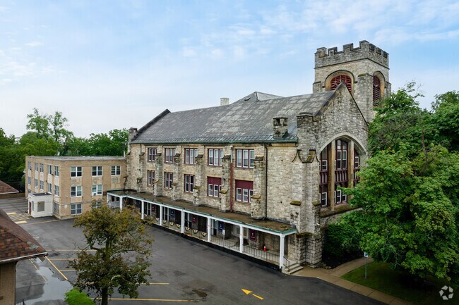 You can reach Primary Hall Preparatory Charter School in Buffalo at 716-597-4373.