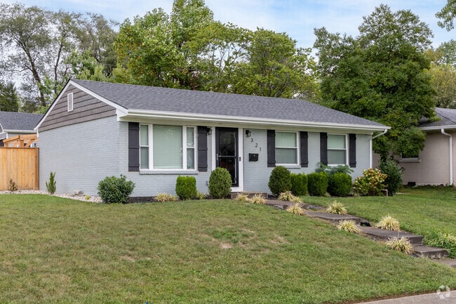The average home in Stoneybrook-Brigadoon is roughly 1,516 square feet.
