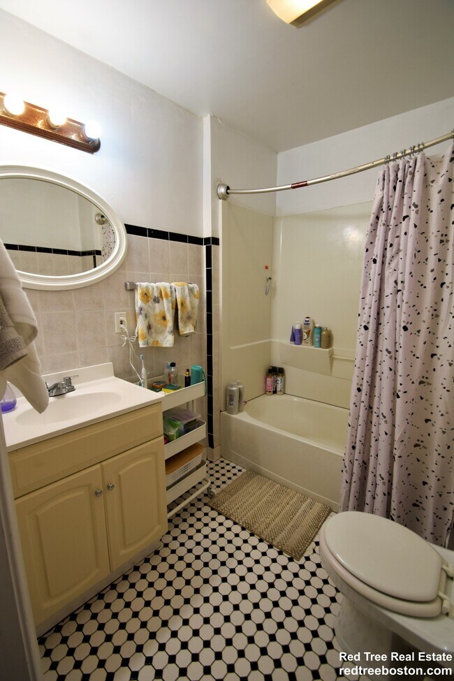 324 Saint Paul St unit 72-7, Brookline, MA 02446 - photo 5