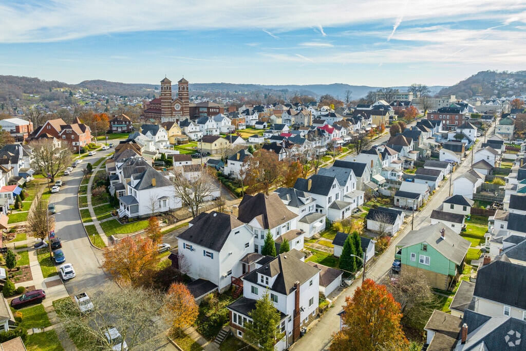 109 Longfellow St, Vandergrift, PA 15690 MLS 1654692