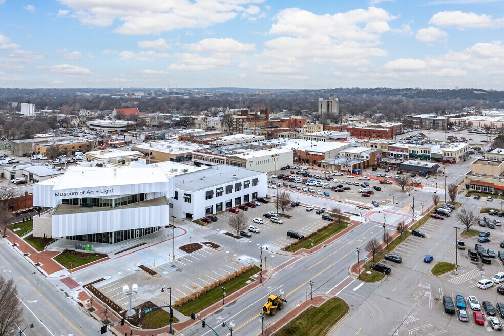 Manhattan_1002028_DS_081925_FINAL