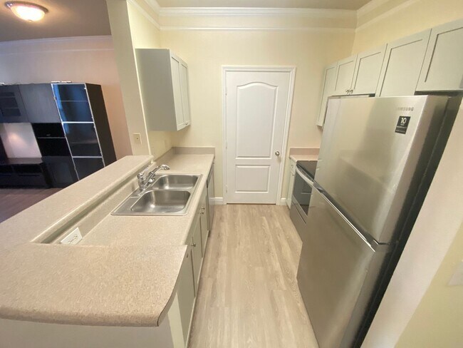 19901 Villa Tuscany Way, Orlando, FL 32821 - photo 7