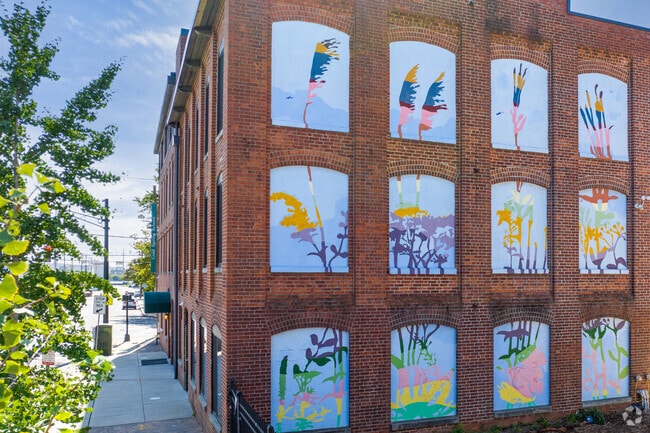 Cold Spring School is a private school in New Haven serving students in grades PreK through 6.