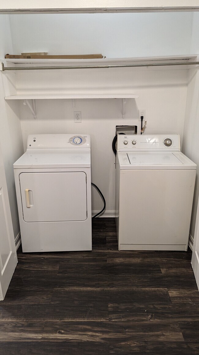 929 N Randolph Ave unit 2, Clarksville, IN 47129 - photo 7