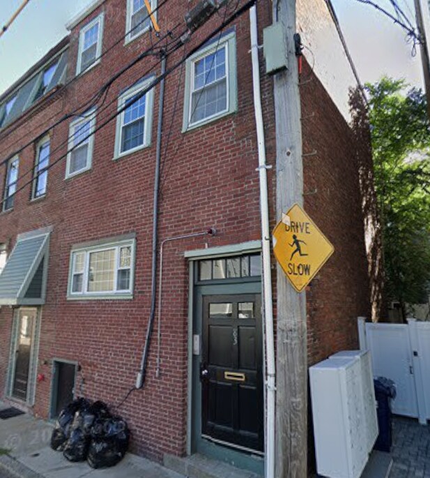 83 Bolton St unit 1, Boston, MA 02127 - photo 2