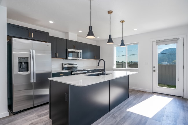 116 W View Dr, Kalispell, MT 59901 - photo 7