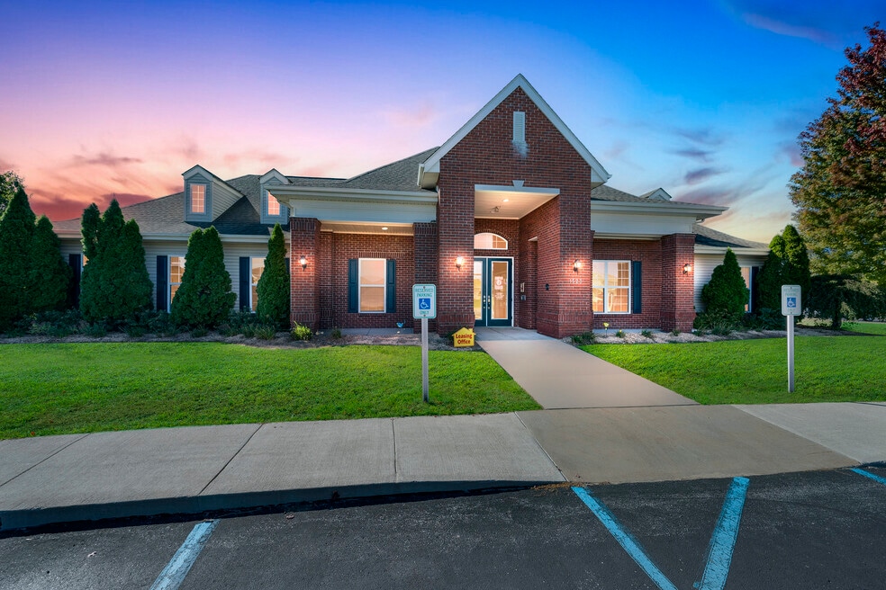 The Reserve at Norton Shores