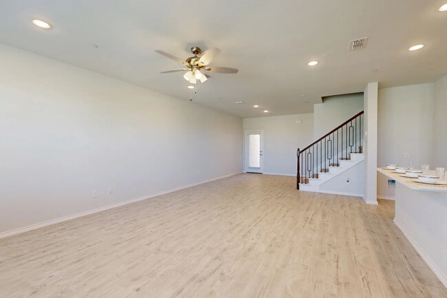 5106 Roll Cast Dr unit 36445776, Royse City, TX 75189 - photo 2