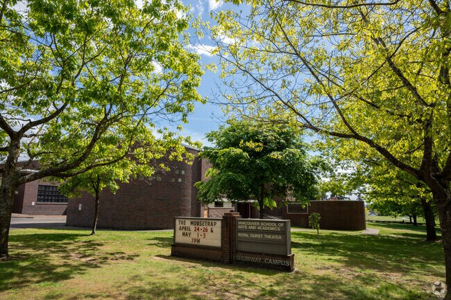 Vancouver School of Arts and Academics 02