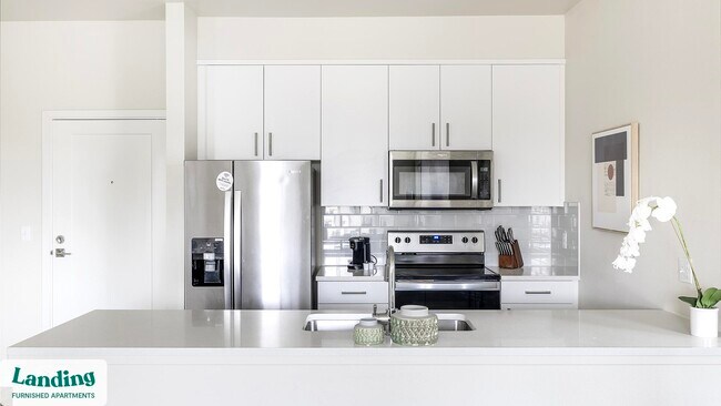 3158 SW 12th Ave unit A307, Portland, OR 97239 - photo 5