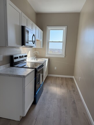 24 Myrtle St, New Bedford, MA 02740