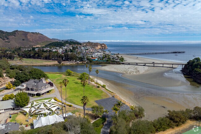 From the Avila Beach Golf Resort to scenic coves and shopping on Front Street, Avila waits you.