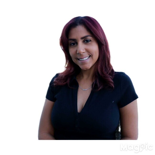 Agent Photo