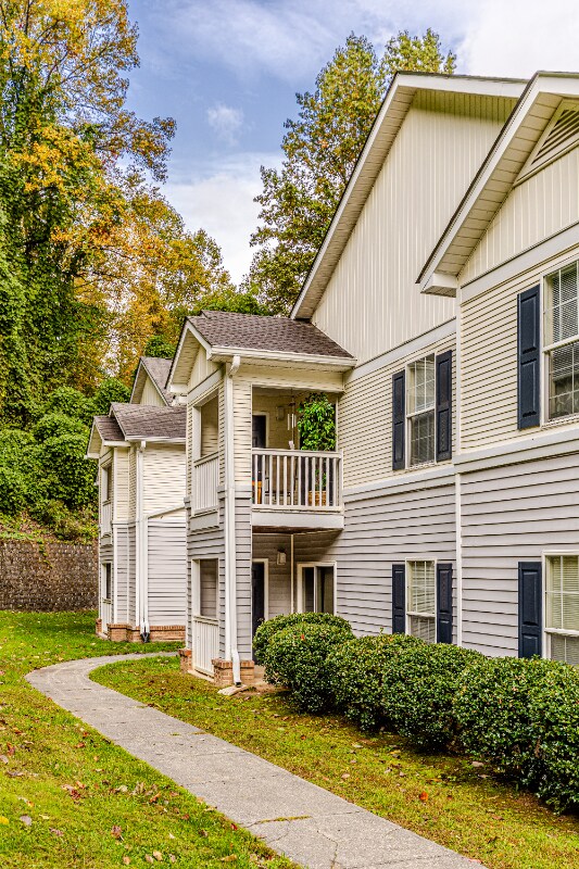 585 Franklin Grove Church Rd unit 2E, Bryson City, NC 28713 - photo 5