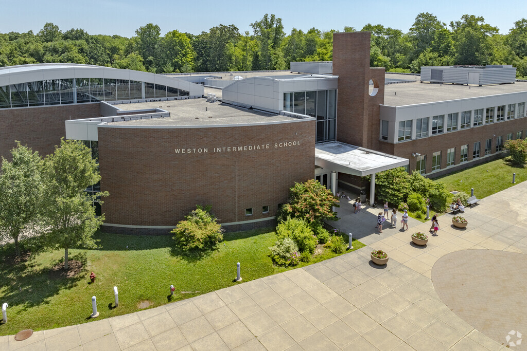 Weston Intermediate School is located at 95 School Road in Weston, CT.