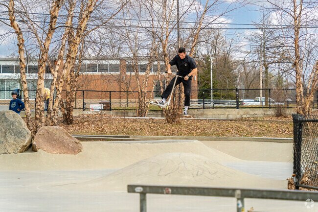 Proximity to parks and open spaces in Garden Homes makes it a very active neighborhood.