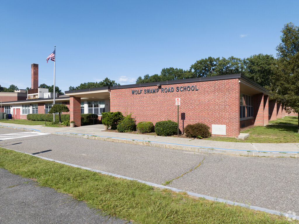 Swamp Road is an elementary school serving the grades of Pre-K to 5th.