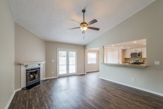 426 Wheatfield Ct, Fleming Island, FL 32003 - photo 2