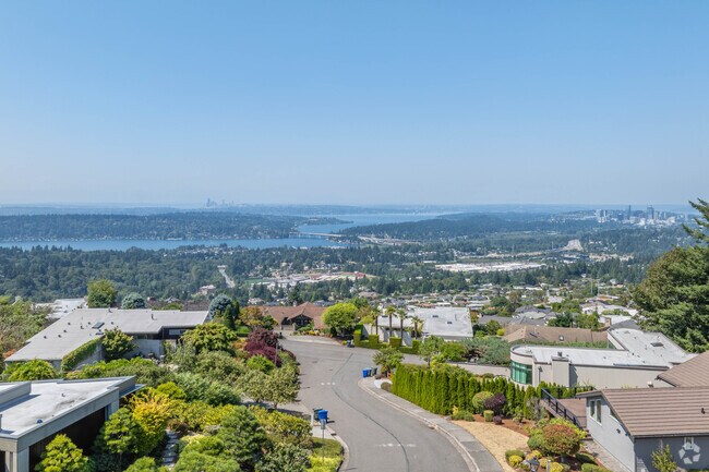 Scenic views in Somerset abound thanks to the neighborhood's relative high elevation.