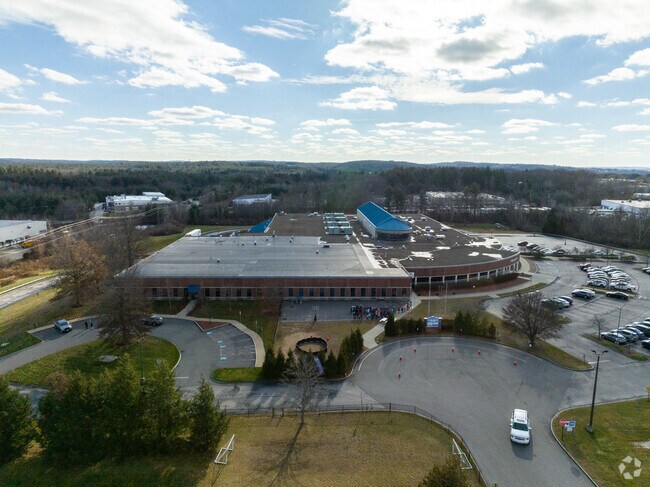 Mill Falls Charter School in Manchester, NH serves grades K-6.
