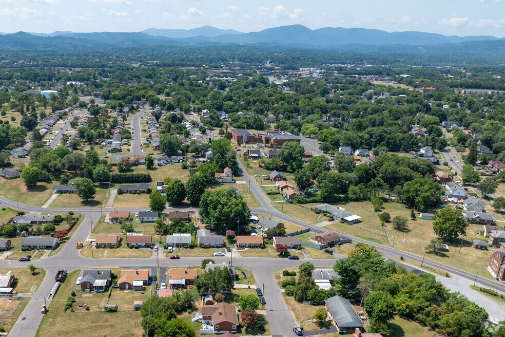 NH_Fairland_549291_P2_v3_RZ_073124