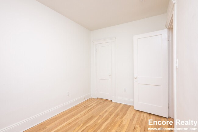 288 Chestnut Hill Ave unit 12A, Brighton, MA 02135 - photo 6
