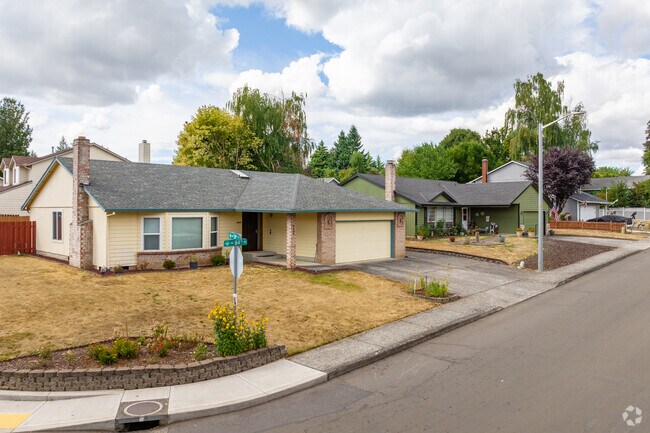 Ranch is the prominent style of home in the Walnut Grove neighborhood.